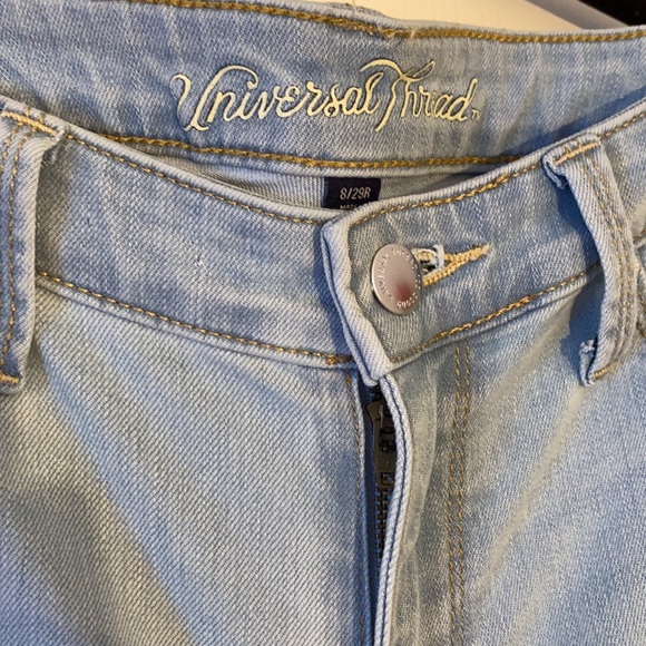 NWOT Light Wash Jeans - Picture 4 of 6